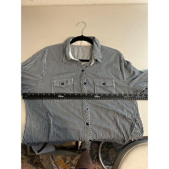 Eden & Olivia Sz 2X Blue White Striped Feminine Blouse with Sleeve Ties Pockets - Picture 6 of 6